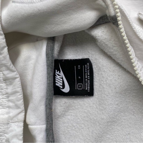 Nike club zip up - Picture 2 of 2